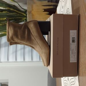 Donald J. Pliner Suede Angel Boots, Size 5.5, Biscotti (Taupe)